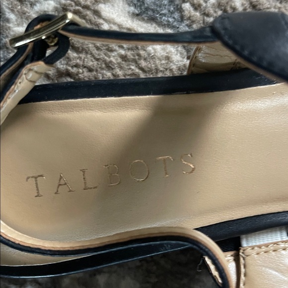 Talbots Capri Twist Mini Wedge Leather sandals. NWOT size 9 - Picture 5 of 9